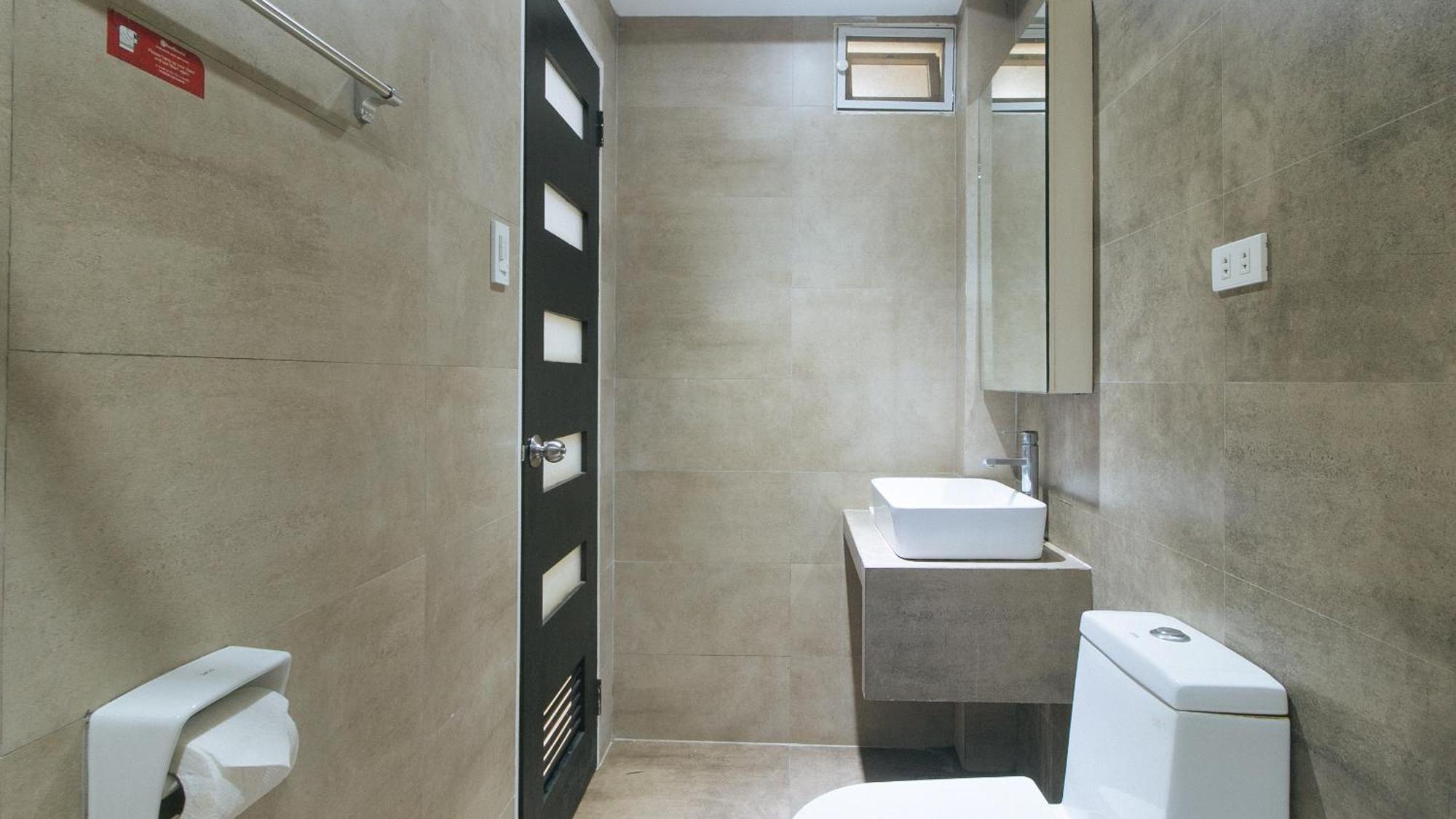 Reddoorz At Grand Apartelle Hernan Cortes Cebu Екстер'єр фото